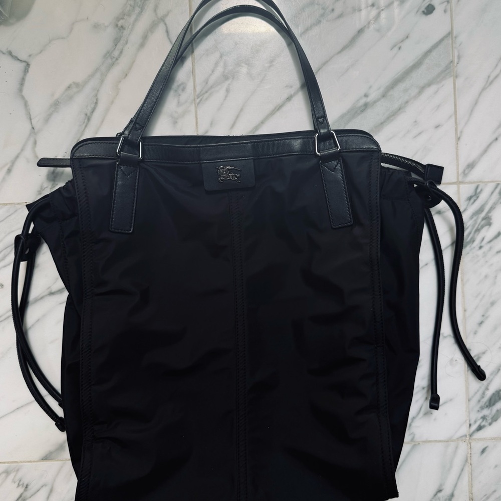 BURBERRY BUCKLEIGH NYLON TOTE BAG - Picture 11 of 16